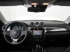 Suzuki Vitara (2022) thumbnail 4
