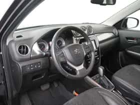 Suzuki Vitara (2022) thumbnail 48