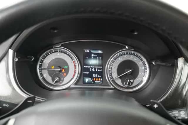 Suzuki Vitara (2022) thumbnail 6