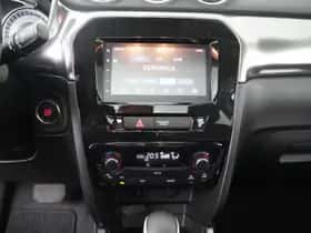 Suzuki Vitara (2022) thumbnail 7