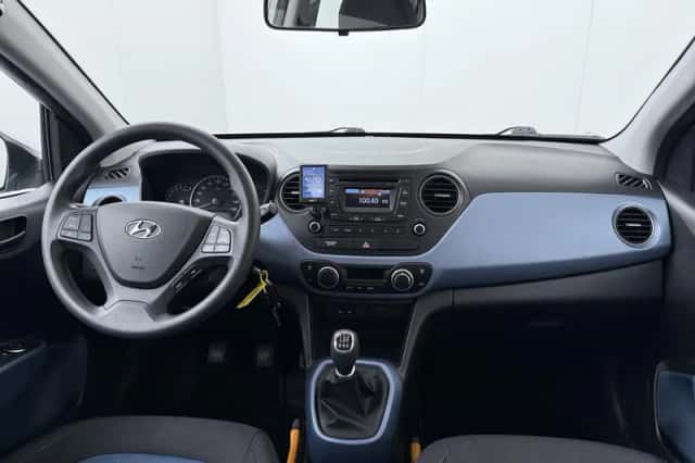 Hyundai i10 (2015) thumbnail 4