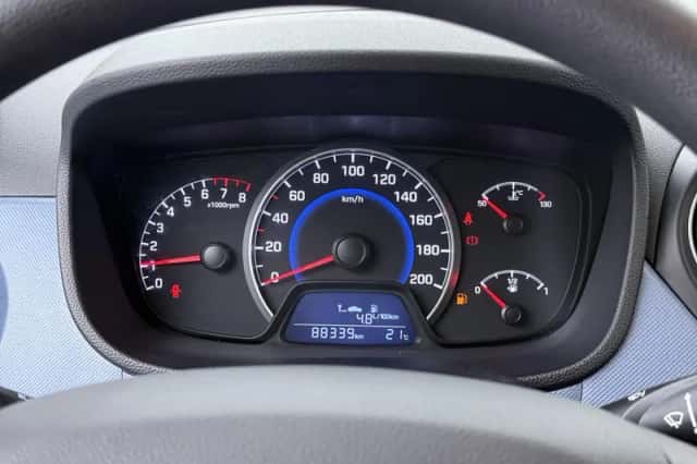 Hyundai i10 (2015) thumbnail 6