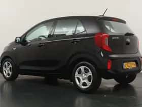 Kia Picanto (2021) thumbnail 2