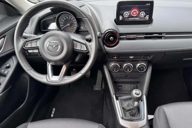 Mazda CX-3 (2017) thumbnail 3