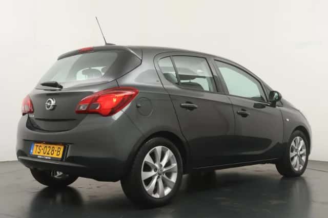 Opel Corsa (2018) thumbnail 2