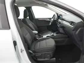 Ford Kuga (2022) thumbnail 17