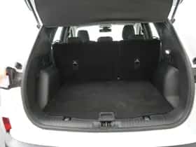 Ford Kuga (2022) thumbnail 18