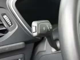 Ford Kuga (2022) thumbnail 24