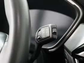 Ford Kuga (2022) thumbnail 25