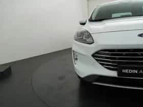 Ford Kuga (2022) thumbnail 29