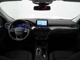 Ford Kuga (2022) thumbnail 4