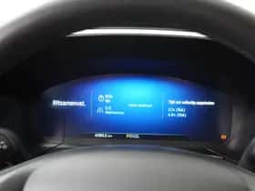 Ford Kuga (2022) thumbnail 38
