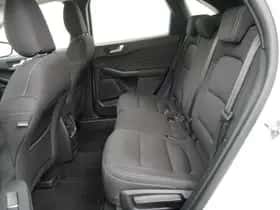 Ford Kuga (2022) thumbnail 10
