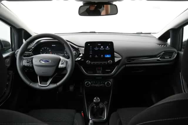 Ford Fiesta (2022) thumbnail 2