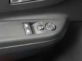 Opel Corsa (2022) thumbnail 21