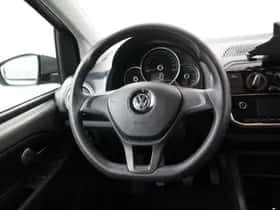 Volkswagen Up! (2019) thumbnail 39