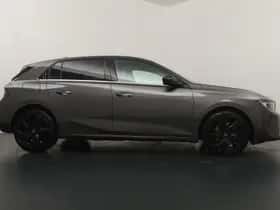 Opel Astra (2022) thumbnail 12