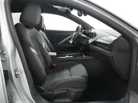 Opel Astra (2025) thumbnail 18
