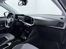 Opel Mokka-e (2022) thumbnail 38