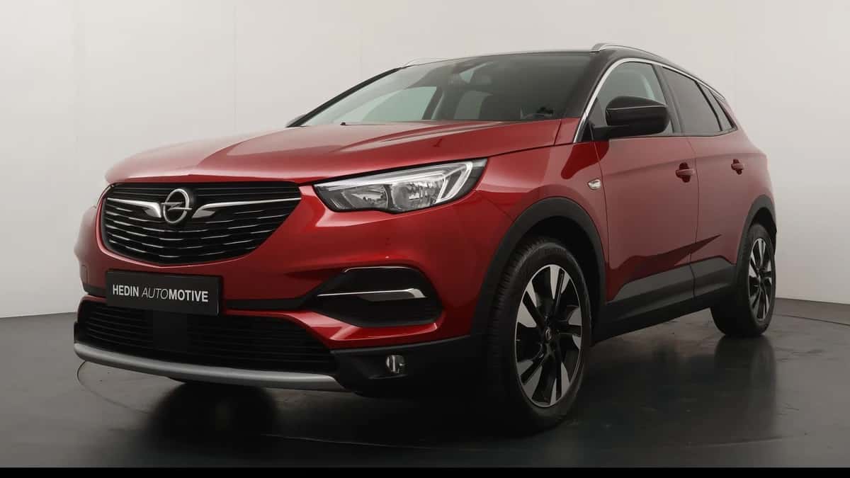 Opel Grandland X (2019) — foto 1