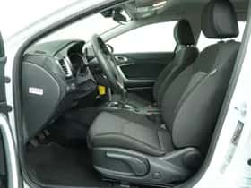 Kia Ceed Sportswagon (2024) thumbnail 16