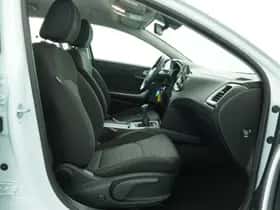Kia Ceed Sportswagon (2024) thumbnail 17