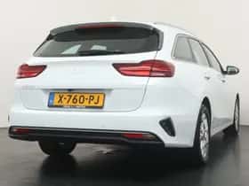 Kia Ceed Sportswagon (2024) thumbnail 9