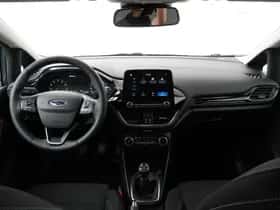 Ford Fiesta (2022) thumbnail 2
