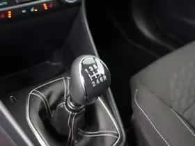 Ford Fiesta (2022) thumbnail 16