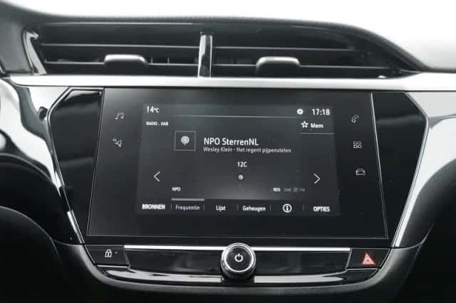 Opel Corsa (2023) thumbnail 5