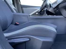 Opel Astra (2023) thumbnail 15