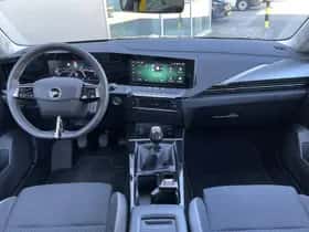 Opel Astra (2023) thumbnail 7