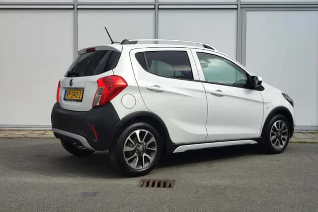 Opel Karl (2018) thumbnail 2