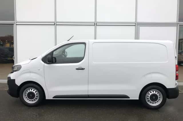 Opel Vivaro-e (2025) thumbnail 3