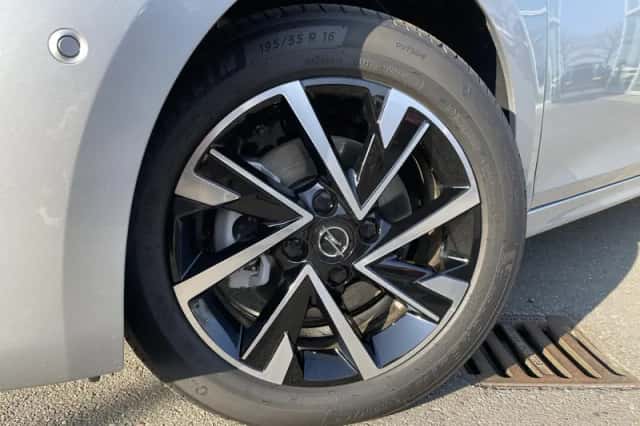 Opel Corsa (2026) thumbnail 3