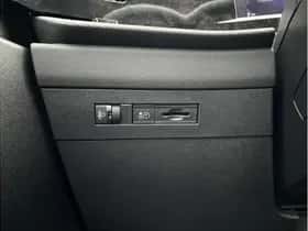 Opel Astra (2025) thumbnail 13