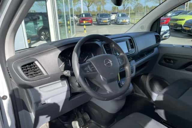 Opel Vivaro (2023) thumbnail 4