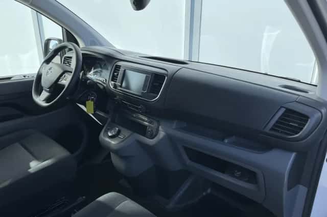 Opel Vivaro (2023) thumbnail 5