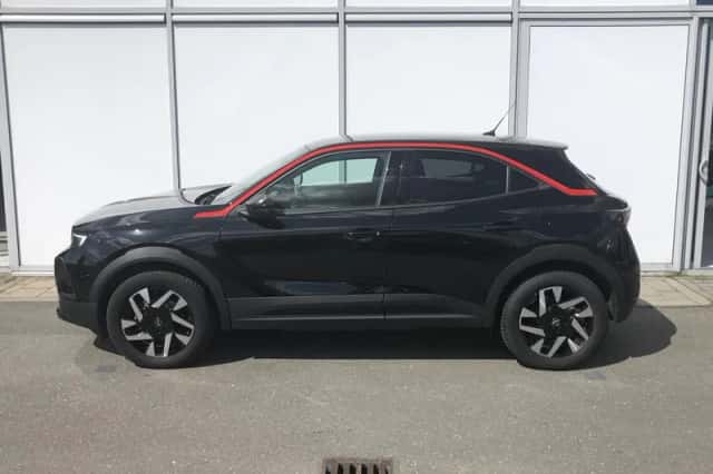 Opel Mokka-e (2023) thumbnail 3
