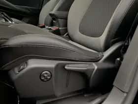 Opel Grandland X (2021) thumbnail 11