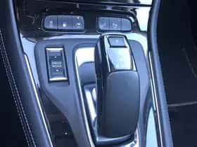 Opel Grandland X (2021) thumbnail 32