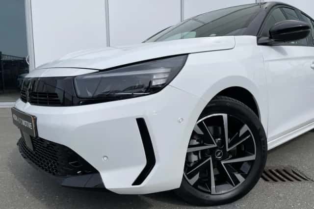 Opel Corsa (2025) thumbnail 2
