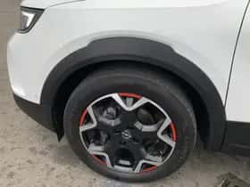 Opel Mokka (2023) thumbnail 12