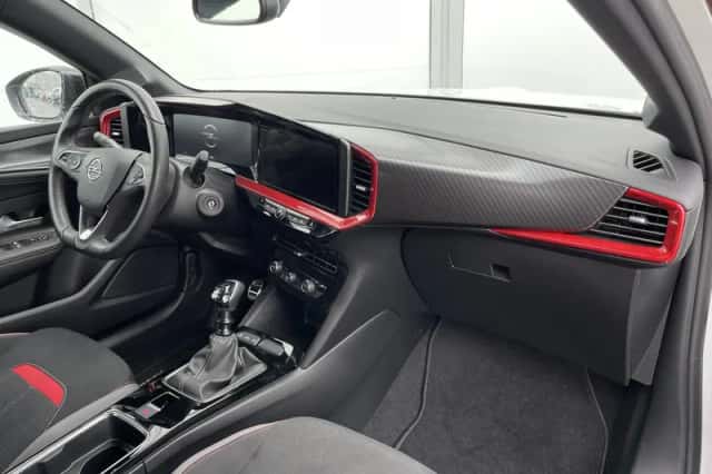 Opel Mokka (2024) thumbnail 3