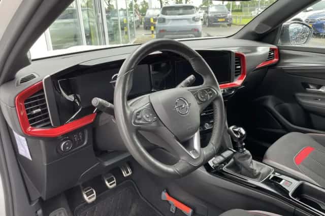 Opel Mokka (2024) thumbnail 4