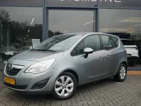 Opel Meriva (2011) thumbnail 2