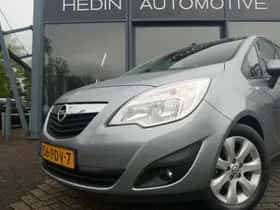 Opel Meriva (2011) thumbnail 3