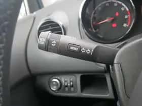 Opel Meriva (2011) thumbnail 30