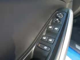 Opel Grandland (2022) thumbnail 33