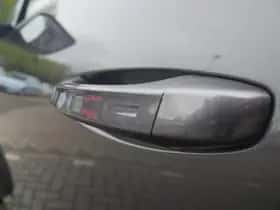 Opel Astra (2023) thumbnail 13
